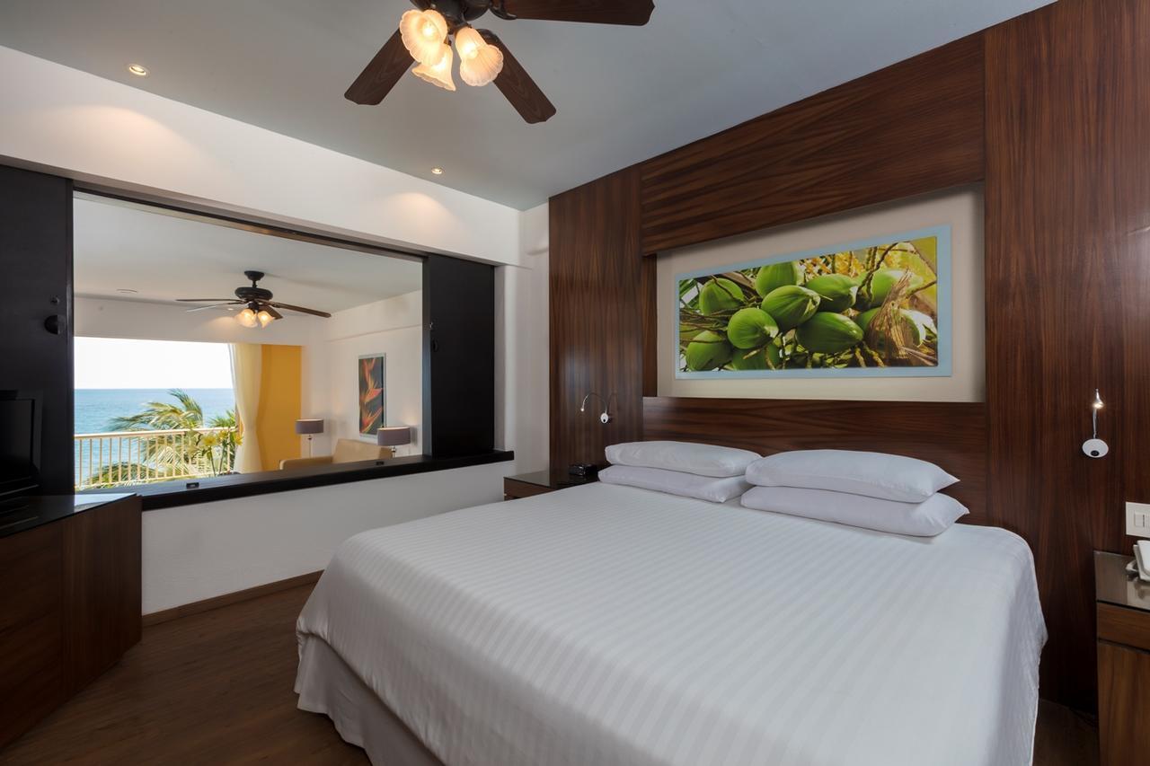 Krystal Grand Nuevo Vallarta Buitenkant foto