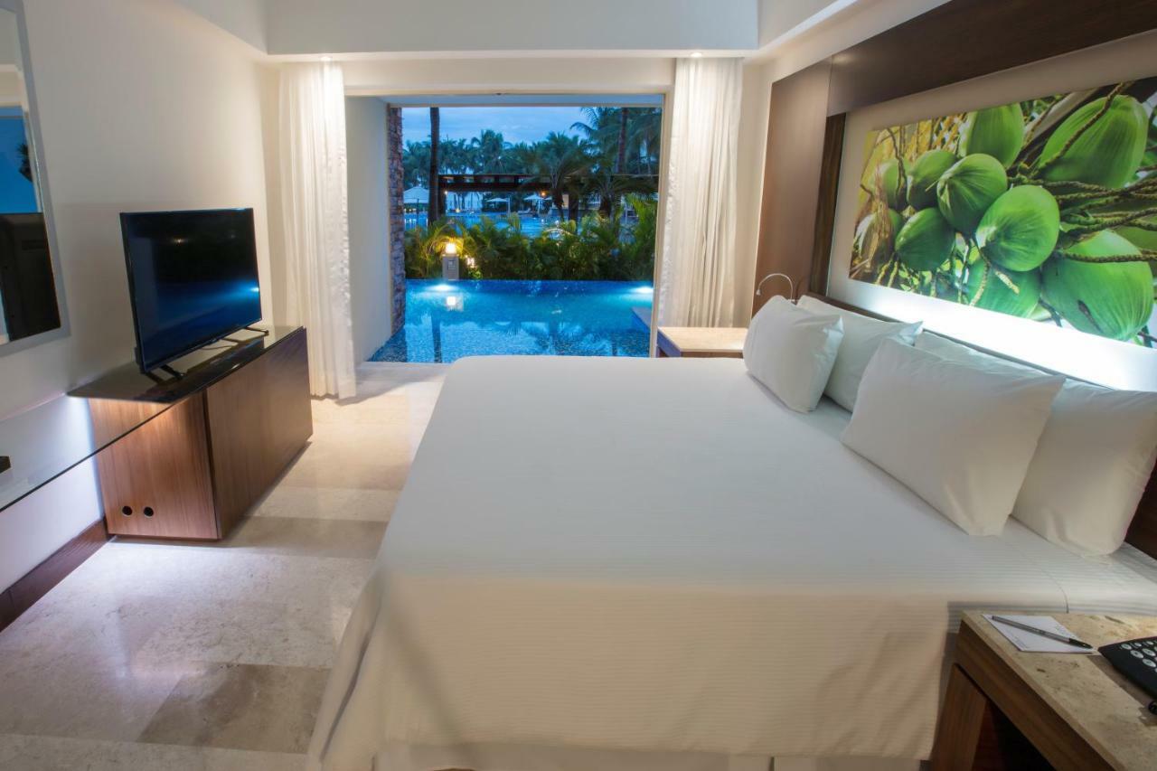 Krystal Grand Nuevo Vallarta Buitenkant foto